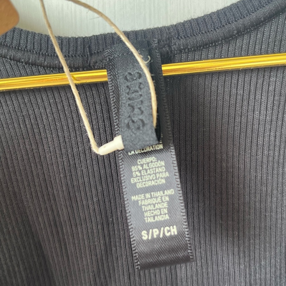 Skims Cotton Ribbed Tank Top in Soot Size Small - Picture 3 of 4